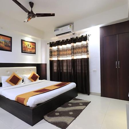 Hotel Rashmi Guwahati Exterior foto