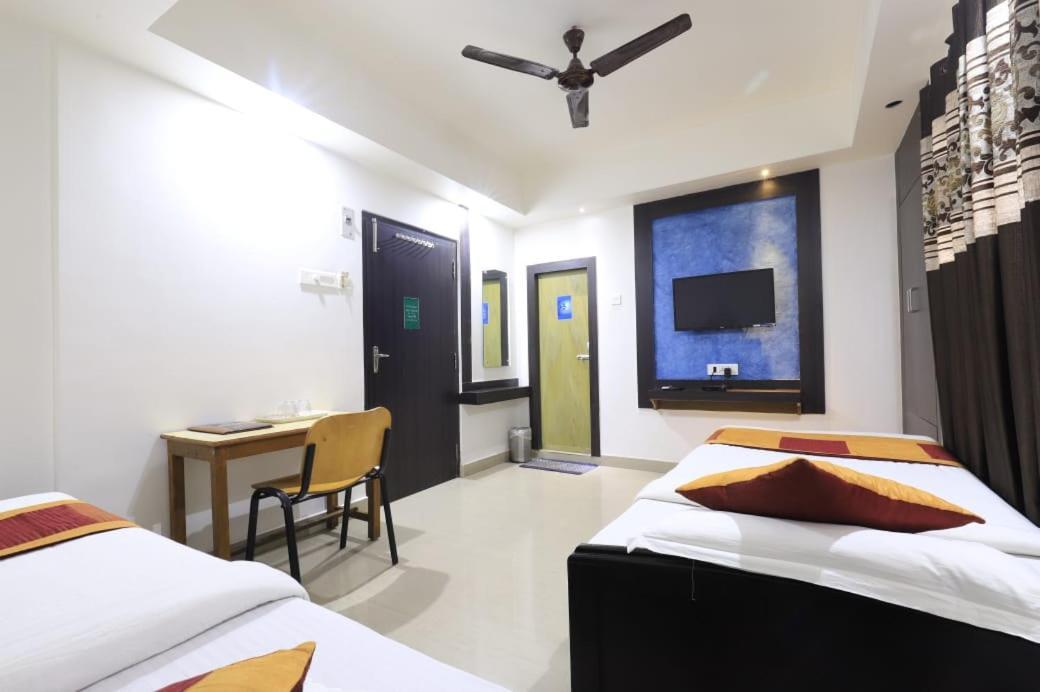Hotel Rashmi Guwahati Exterior foto